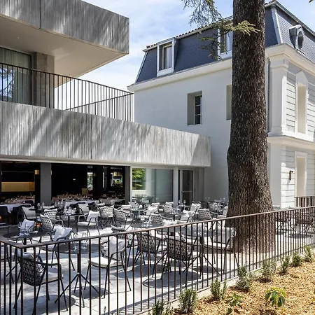 فندق Restaurant Castellane Gréoux-les-Bains