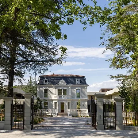 Restaurant Castellane 4* Gréoux-les-Bains