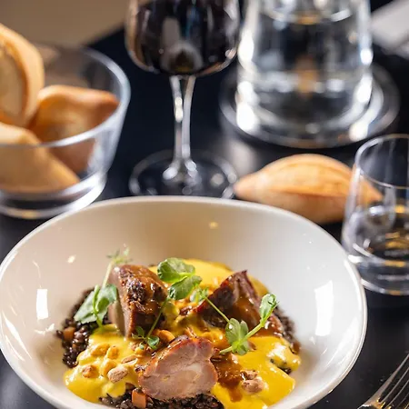 Ξενοδοχείο Restaurant Castellane 4*