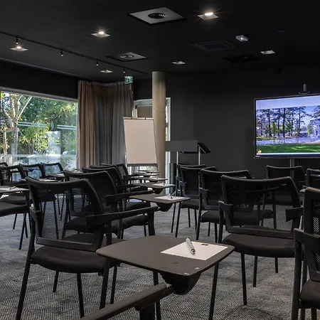 Restaurant Castellane By Germain Collection Aparthotel 4*