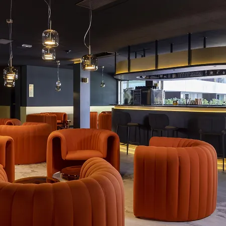 Aparthotel Restaurant Castellane By Germain Collection