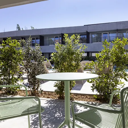 Restaurant Castellane By Germain Collection Greoux-les-Bains