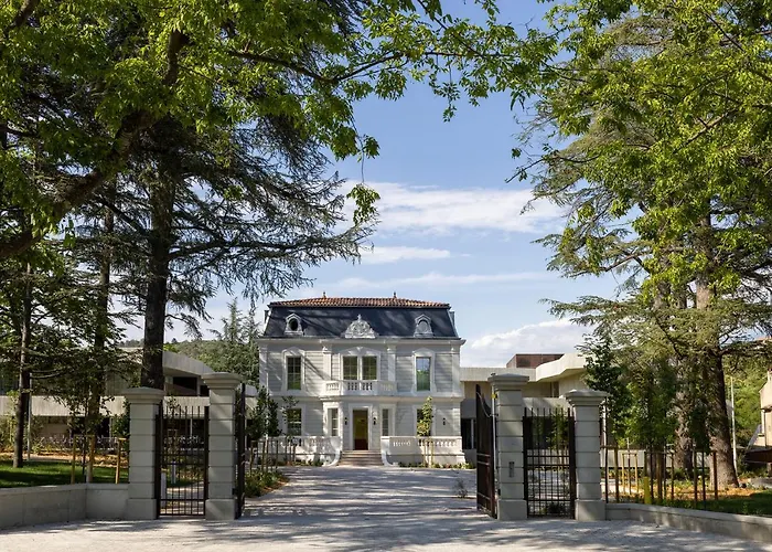 Restaurant Castellane 4* Greoux-les-Bains