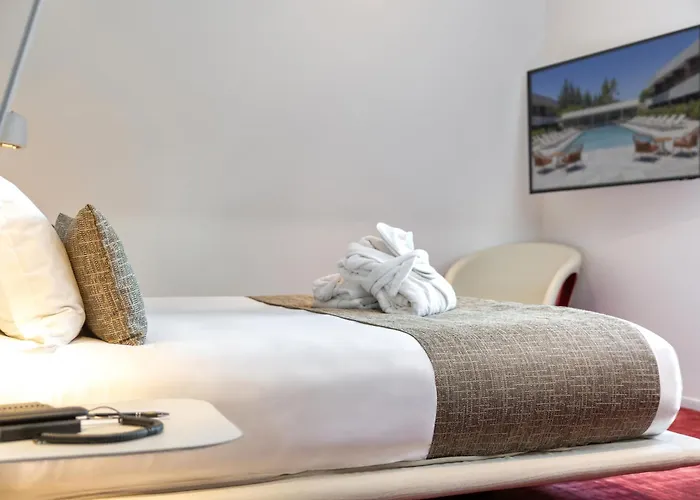 Restaurant Castellane Hotel 4*